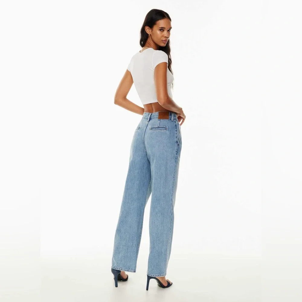 Denim Forum The Belinda Wide Leg Jeans - Picture 2 of 10